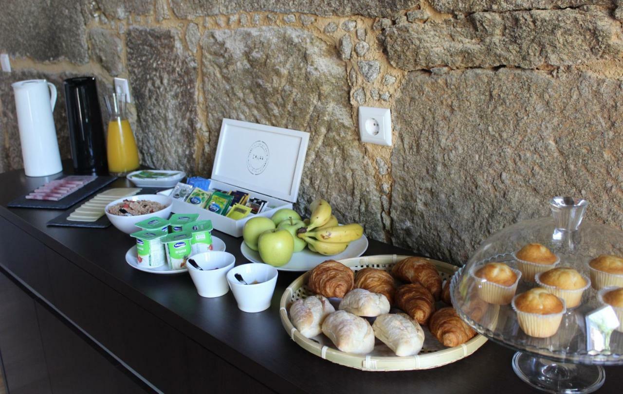 Hostel Casa Do Pinheiro Lagares da Beira Екстериор снимка