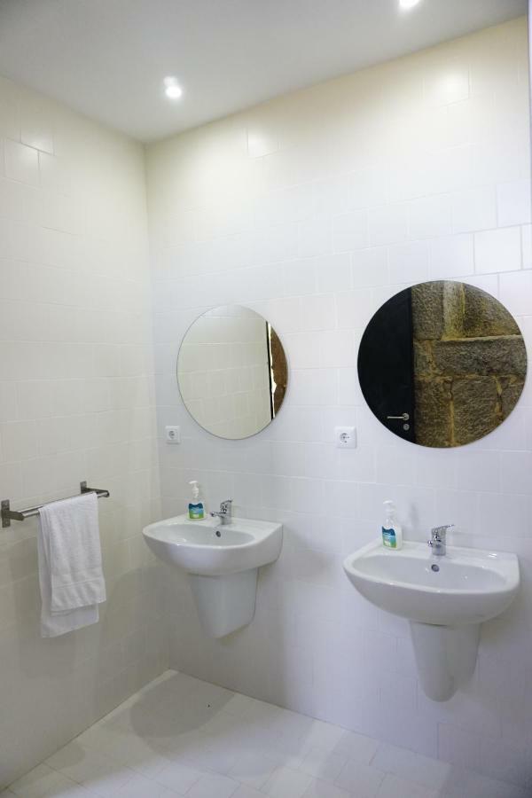 Hostel Casa Do Pinheiro Lagares da Beira Екстериор снимка