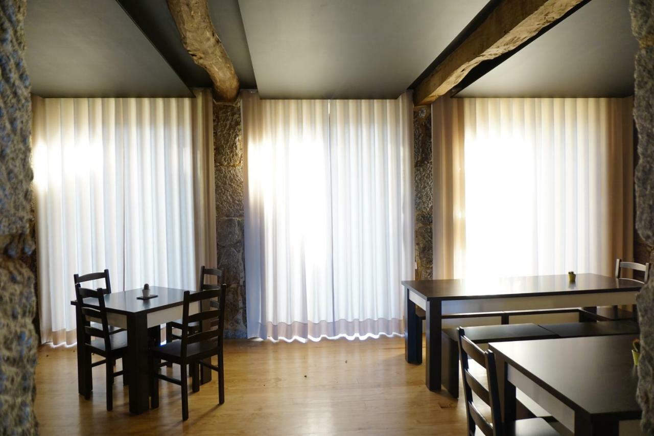 Hostel Casa Do Pinheiro Lagares da Beira Екстериор снимка